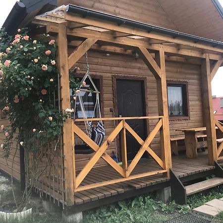 Domki Złota Rybka nad Jeziorem- Jacuzzi Zawóz Zewnętrze zdjęcie